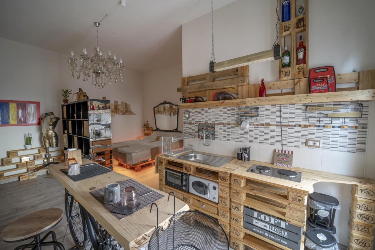 La Casa Della Moda Montescaglioso Εξωτερικό φωτογραφία
